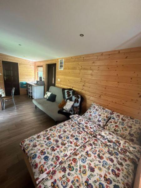 Lesny Zakatek Bed & Breakfast Smardzewice Exterior foto