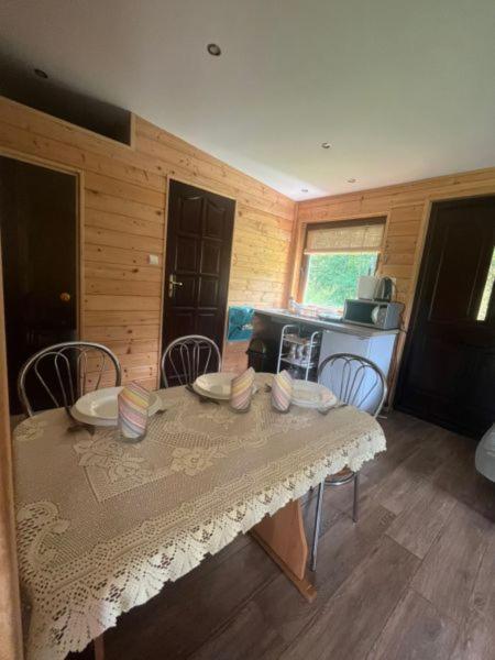 Lesny Zakatek Bed & Breakfast Smardzewice Exterior foto