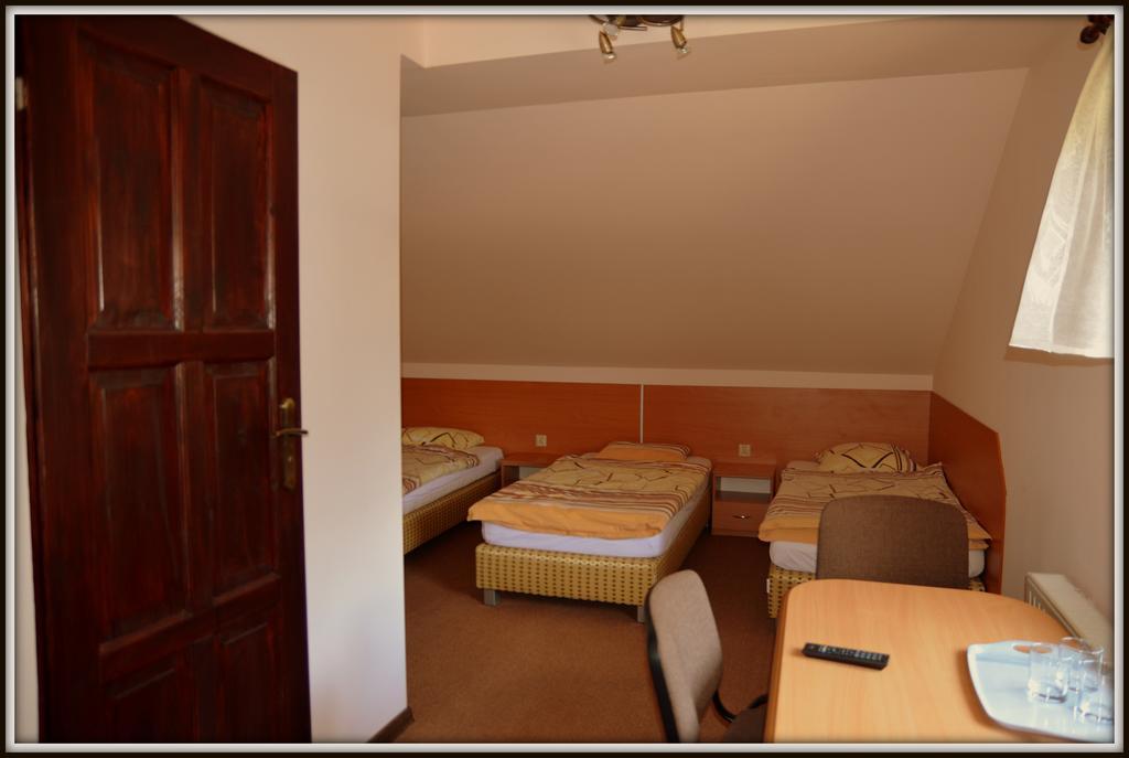 Lesny Zakatek Bed & Breakfast Smardzewice Exterior foto