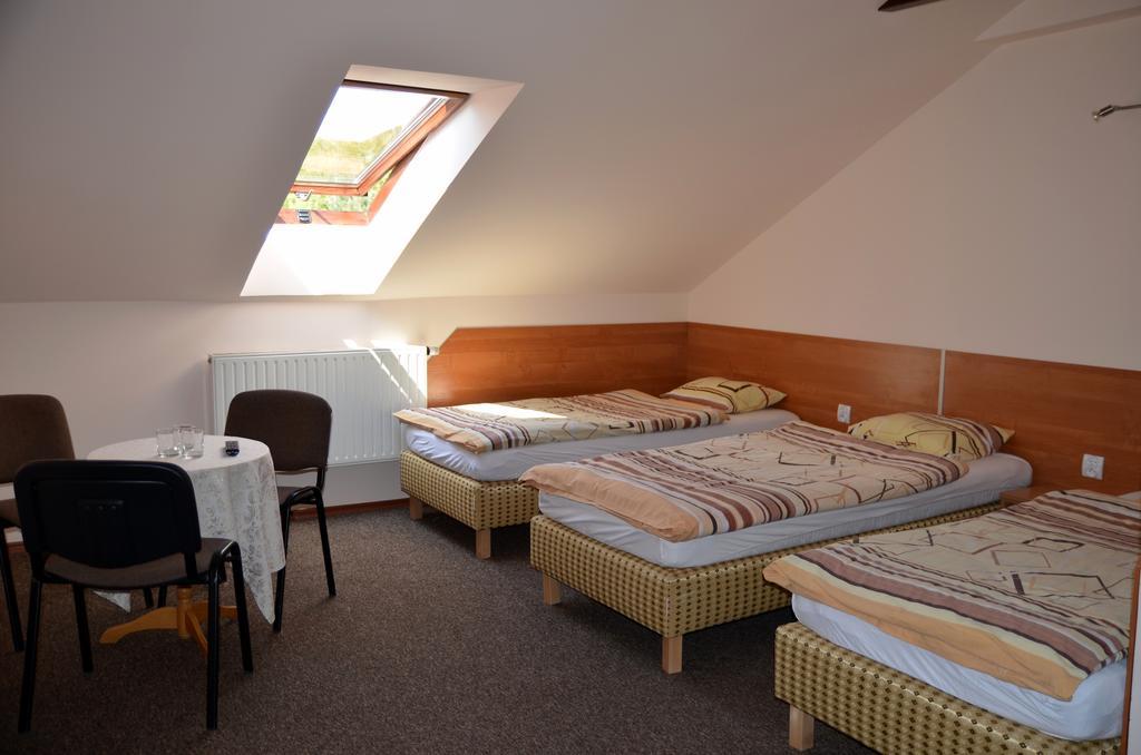 Lesny Zakatek Bed & Breakfast Smardzewice Exterior foto