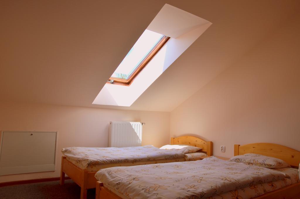 Lesny Zakatek Bed & Breakfast Smardzewice Exterior foto